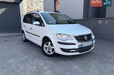 Минивэн Volkswagen Touran 2008 в Белой Церкви