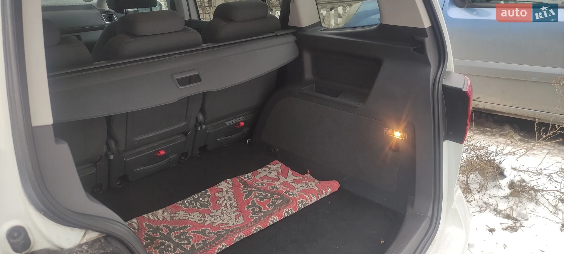 2013 Volkswagen Touran - мініатюра 18