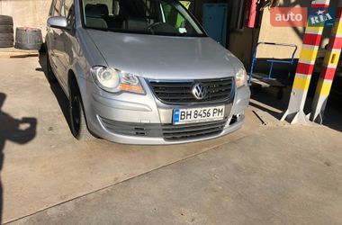 Мінівен Volkswagen Touran 2007 в Одесі