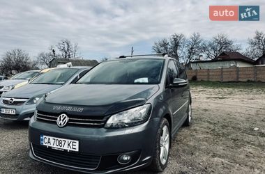 Минивэн Volkswagen Touran 2011 в Смеле