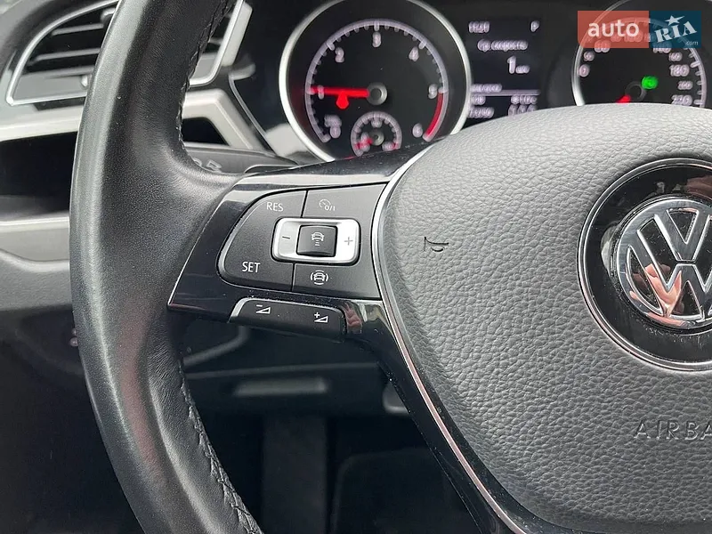 Volkswagen Touran 2018 VIN WVGZZZ1TZKW025576 фото оголошення 33 з 89
