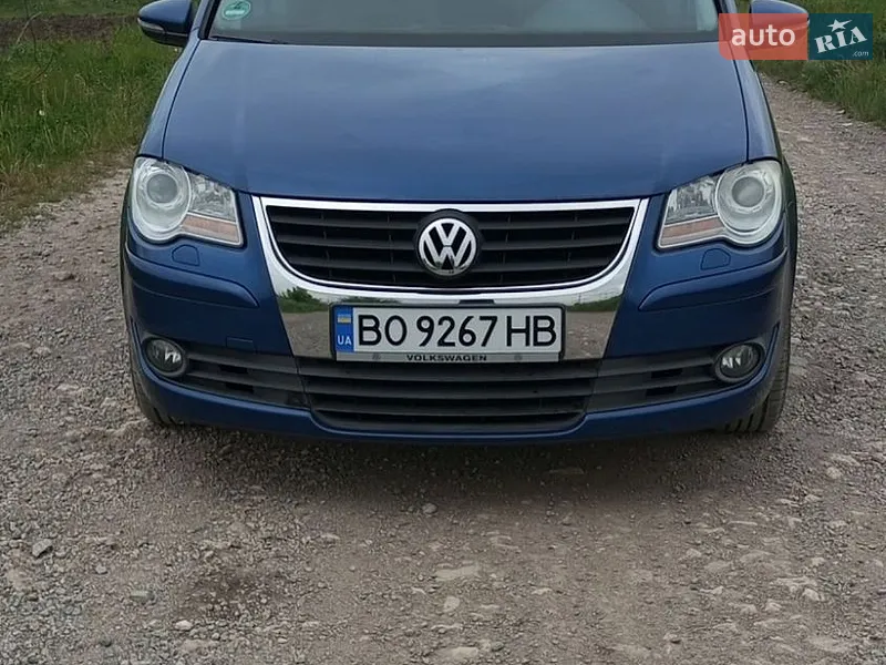 Volkswagen Touran