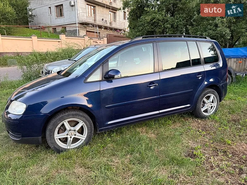 Volkswagen Touran 2006 VIN WVGZZZ1TZ6W159356 фото оголошення 3 з 52