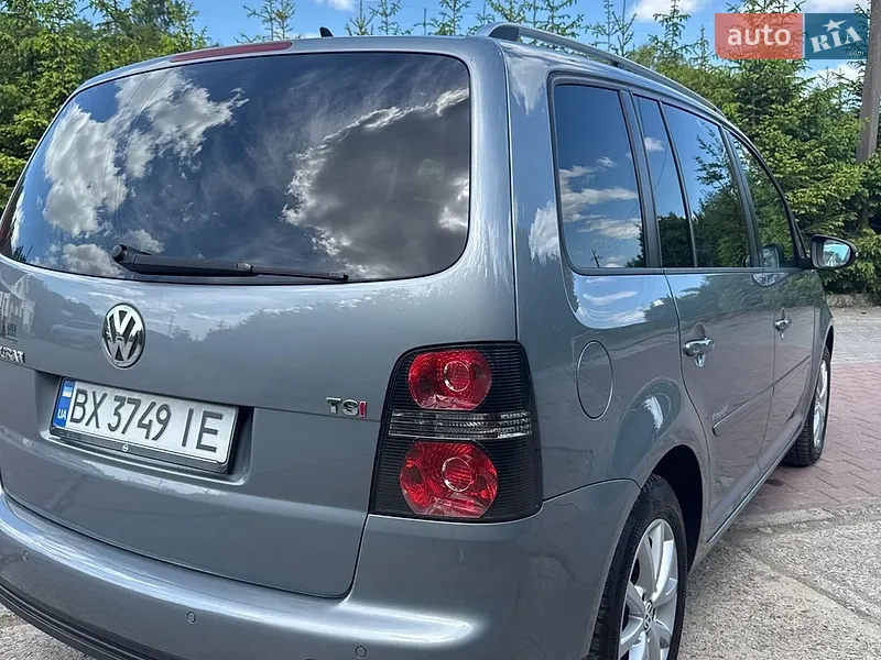 Volkswagen Touran 2009 VIN WVGZZZ1TZAW040023 фото оголошення 8 з 76