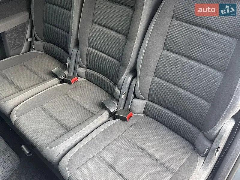 Volkswagen Touran 2009 VIN WVGZZZ1TZAW040023 фото оголошення 36 з 76