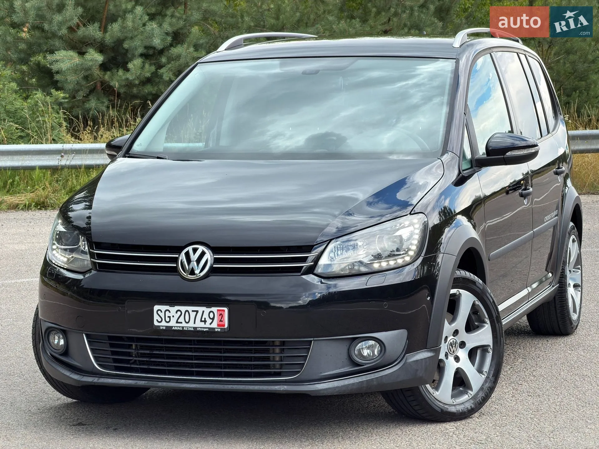 2011 Volkswagen Touran - фото 1