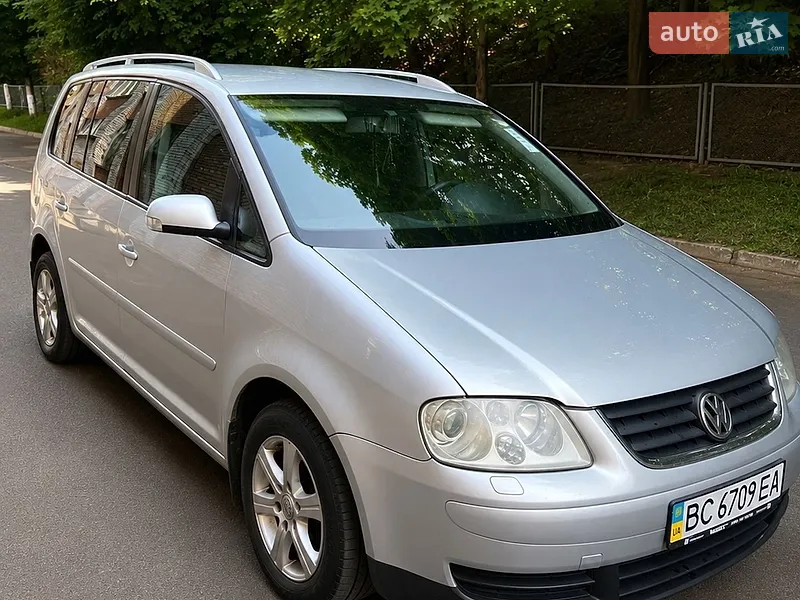 Volkswagen Touran 2003