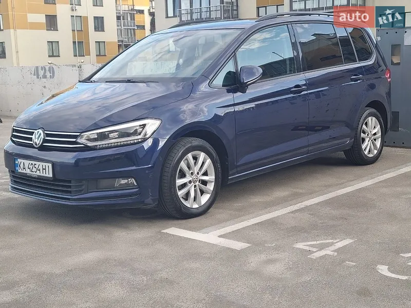 Volkswagen Touran