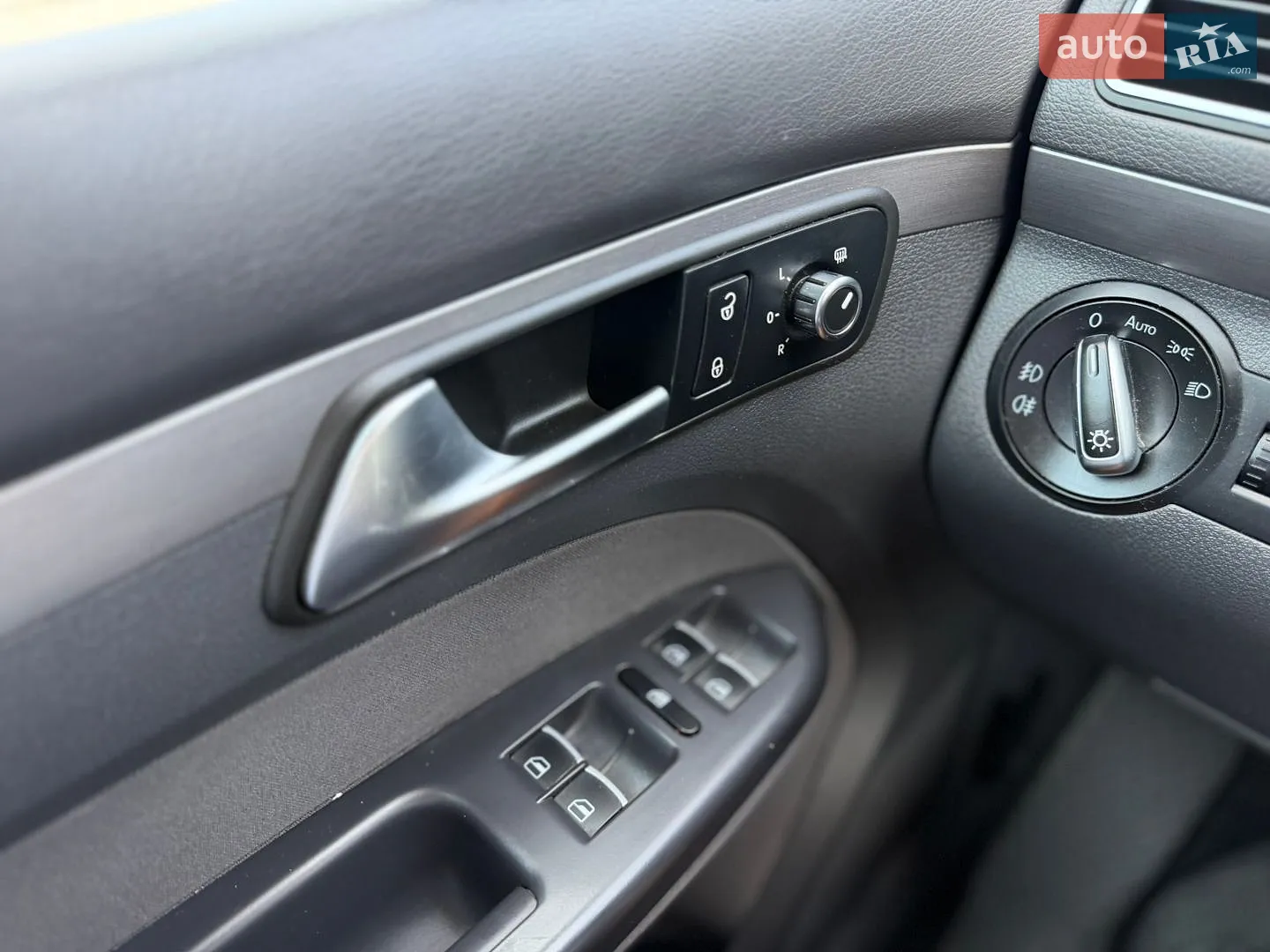 2012 Volkswagen Touran - мініатюра 42