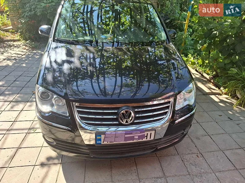 Volkswagen Touran