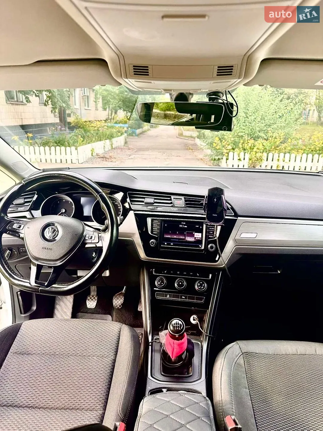 2016 Volkswagen Touran - мініатюра 18