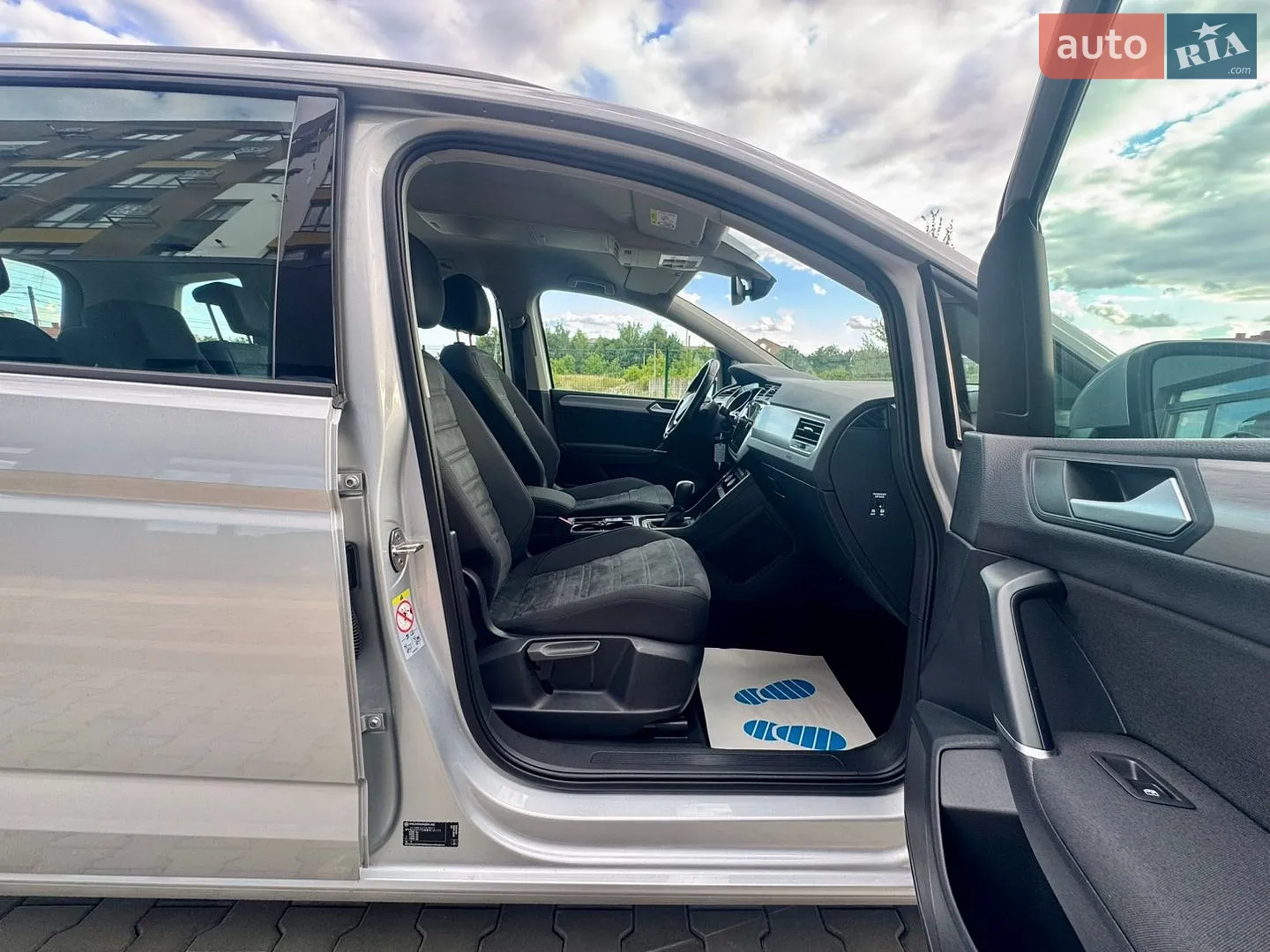 2022 Volkswagen Touran - мініатюра 24