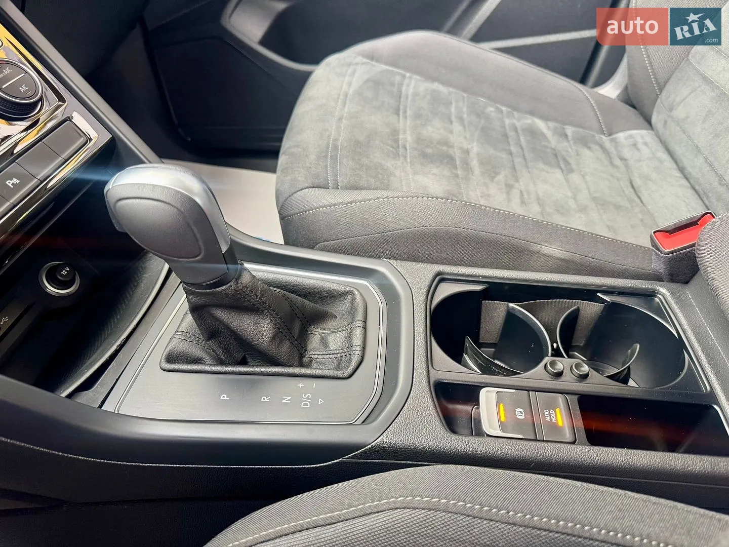 2022 Volkswagen Touran - мініатюра 48
