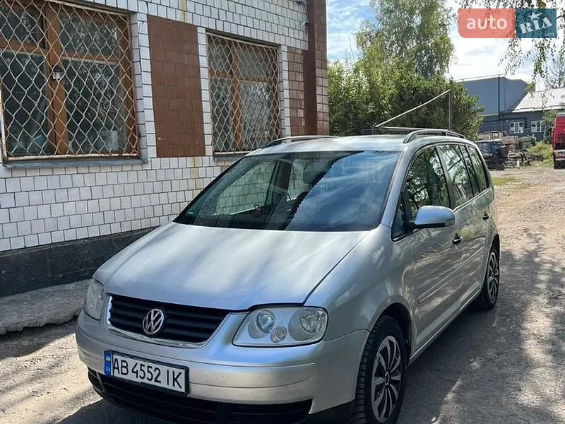 Volkswagen Touran
