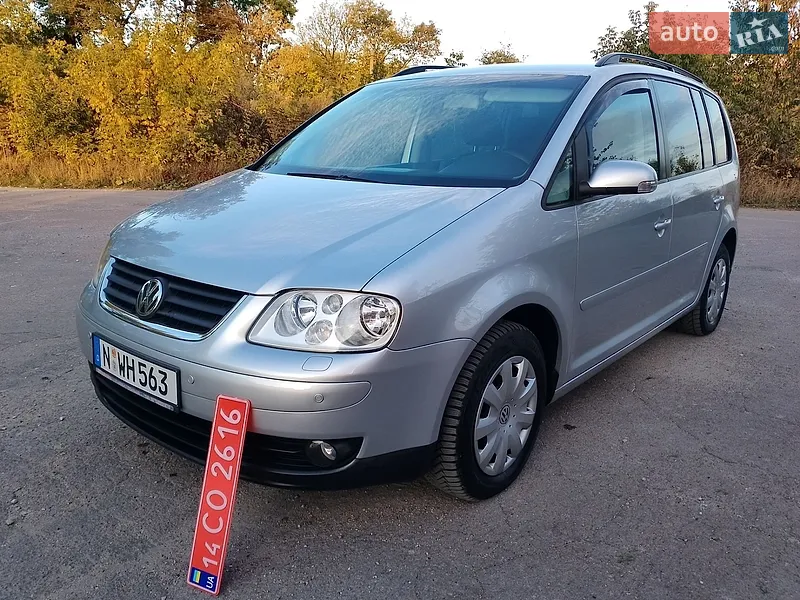 Volkswagen Touran