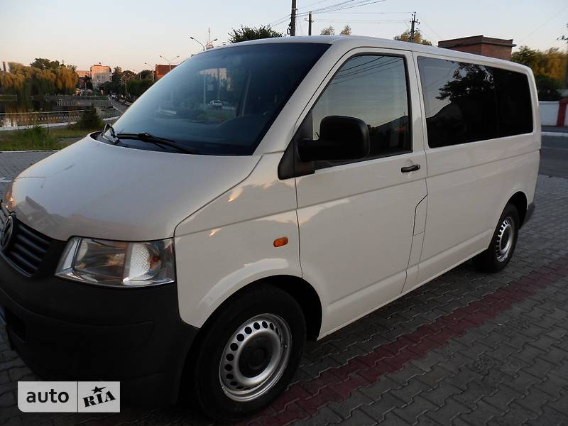 Минивэн Volkswagen Transporter 2005 в 