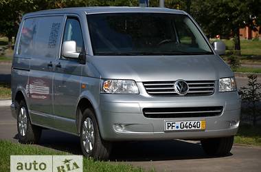 Минивэн Volkswagen Transporter 2006 в 