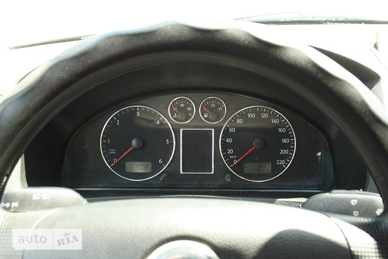 Мінівен Volkswagen Transporter 2006 в Запоріжжі