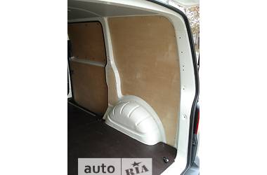 Минивэн Volkswagen Transporter 2008 в 