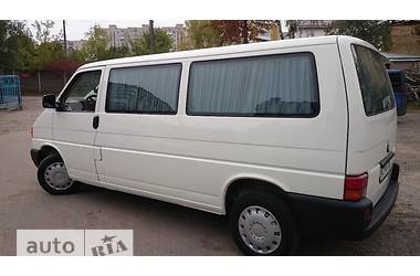 Мінівен Volkswagen Transporter 2000 в Рівному