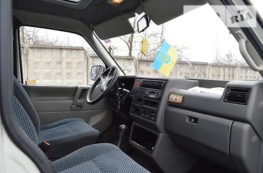  Volkswagen Transporter 2001 в Хмельнике