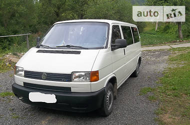 Минивэн Volkswagen Transporter 2000 в Сколе
