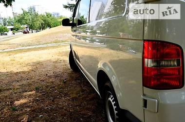 Минивэн Volkswagen Transporter 2008 в 