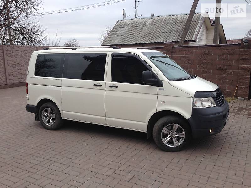 Минивэн Volkswagen Transporter 2009 в Днепре