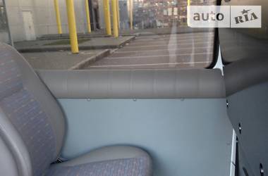 Седан Volkswagen Transporter 2012 в 