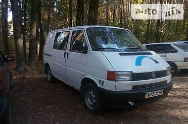 Минивэн Volkswagen Transporter 1995 в Коростене