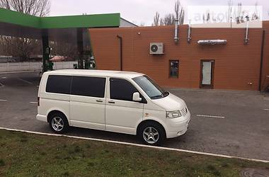 Минивэн Volkswagen Transporter 2004 в 
