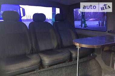 Минивэн Volkswagen Transporter 2004 в 