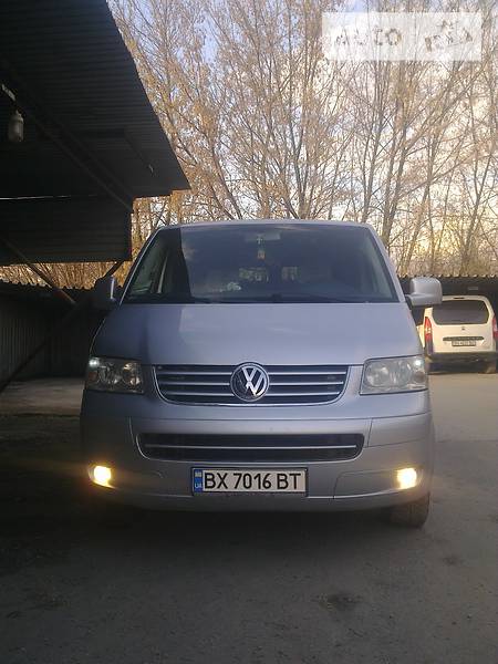 Минивэн Volkswagen Transporter 2004 в Каменец-Подольском