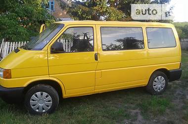 Мінівен Volkswagen Transporter 2000 в Рівному