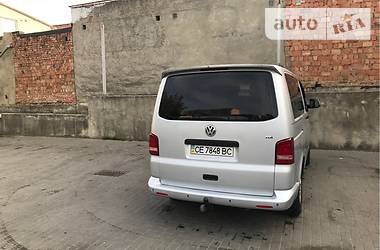 Вантажопасажирський фургон Volkswagen Transporter 2011 в Чернівцях