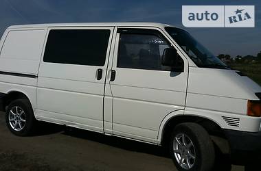 Грузопассажирский фургон Volkswagen Transporter 2000 в Червонограде