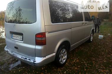 Грузопассажирский фургон Volkswagen Transporter 2005 в Житомире