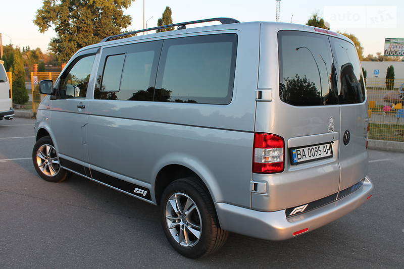 Грузопассажирский фургон Volkswagen Transporter 2005 в Александрие