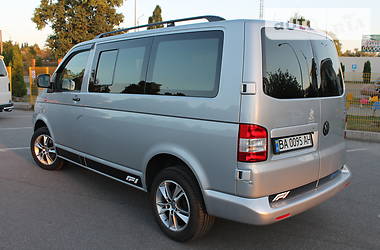 Грузопассажирский фургон Volkswagen Transporter 2005 в Александрие