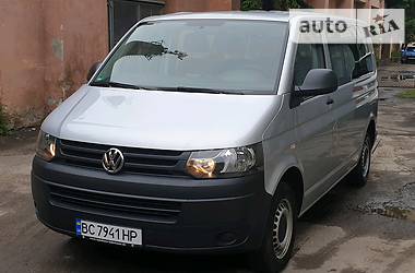 Мінівен Volkswagen Transporter 2015 в 