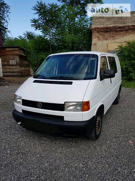 Грузопассажирский фургон Volkswagen Transporter 1999 в Донецке