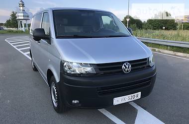 Вантажопасажирський фургон Volkswagen Transporter 2014 в Києві