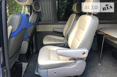 Грузопассажирский фургон Volkswagen Transporter 2006 в Никополе