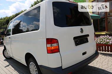 Мінівен Volkswagen Transporter 2004 в Трускавці