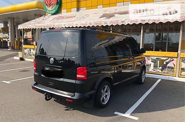  Volkswagen Transporter 2011 в 