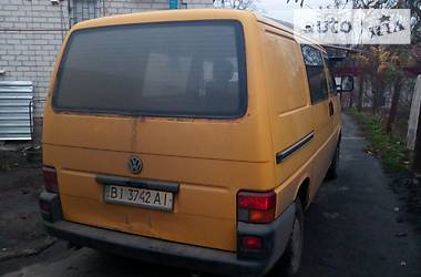 Вантажопасажирський фургон Volkswagen Transporter 1998 в Гадячі