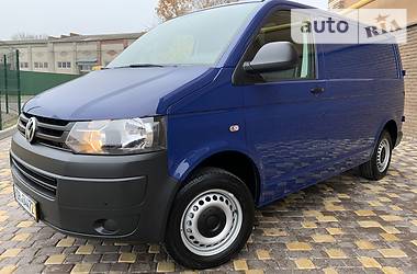 Минивэн Volkswagen Transporter 2015 в Виннице