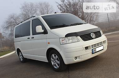 Вантажопасажирський фургон Volkswagen Transporter 2007 в Дніпрі