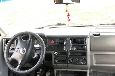 Грузопассажирский фургон Volkswagen Transporter 2003 в Жмеринке
