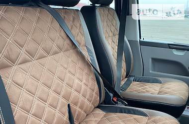 Грузопассажирский фургон Volkswagen Transporter 2015 в 
